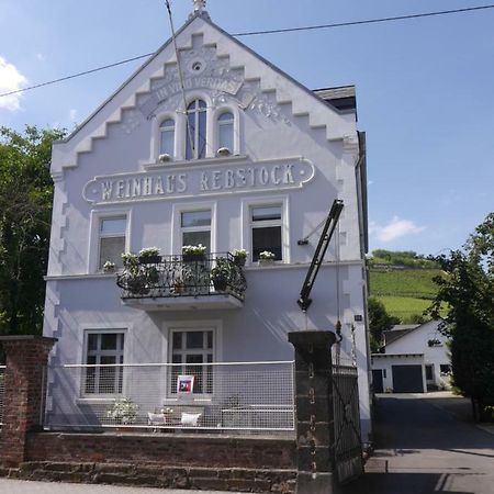 Altes Weingut Weinhaus Rebstock Daire Winningen Dış mekan fotoğraf